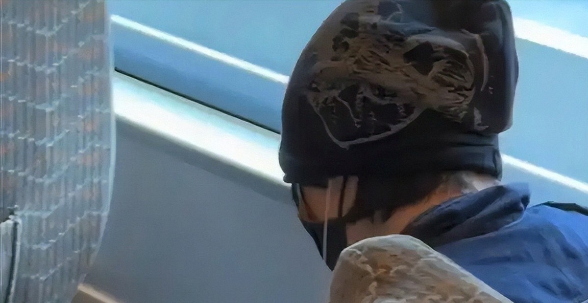 娱乐圈水太深了_助理工作辛苦_艺人对待助理的态度